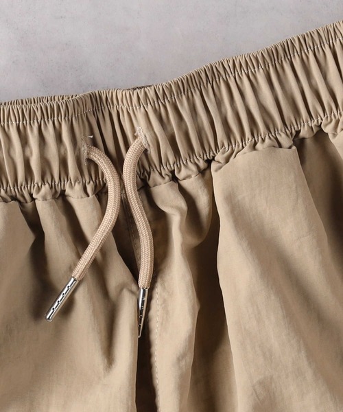 Right-on(ライトオン)の「【LOVE BOAT】サイドラインパンツ(その他パンツ・キッズ・ベージュ/ブラック・130/140/150/160)」の12枚目の写真