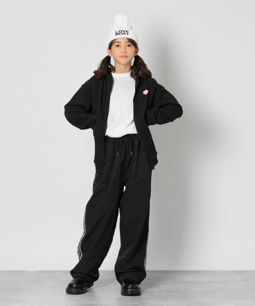 Right-on(ライトオン)の「【LOVE BOAT】サイドラインパンツ(その他パンツ・キッズ・ベージュ/ブラック・130/140/150/160)」の3枚目の写真