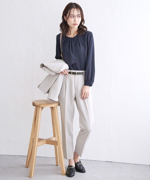 IKKA LOUNGE（イッカラウンジ）の「【洗濯機で洗える／セットアップ対応】ウォッシャブルテーパードパンツ（その他パンツ・レディース・ライトグレー/ブラック/ネイビー・L/M/S/XL）」の8枚目の写真