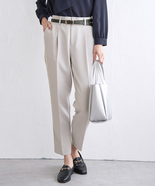 IKKA LOUNGE（イッカラウンジ）の「【洗濯機で洗える／セットアップ対応】ウォッシャブルテーパードパンツ（その他パンツ・レディース・ライトグレー/ブラック/ネイビー・L/M/S/XL）」の12枚目の写真