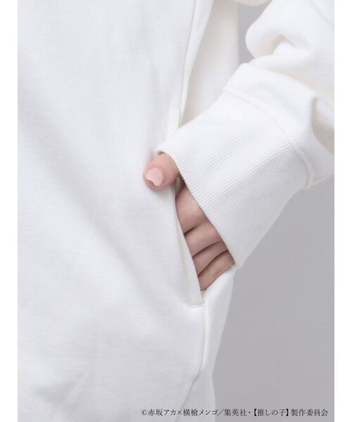 MERCURYDUO(マーキュリーデュオ)の「TVアニメ【推しの子】裏起毛シルエットプリントパーカー(パーカー・レディース・ベビーピンク/ピンク/アイボリー/ブラック・LARGE/X-LARGE)」の7枚目の写真