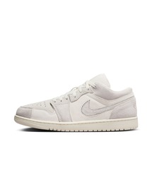 JORDAN BRAND（ジョーダンブランド）の「エア ジョーダン 1 LOW SE クラフト メンズシューズ / Air Jordan 1 Low SE Craft Men's Shoes FQ3055-100 Pale Ivory（スニーカー）」