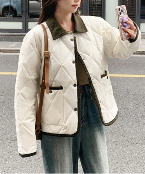 by LEGNA(バイレグナ)の「軽やかな着心地。配色ネックキルティングジャケット(ブルゾン・レディース・ブラック/ホワイト・MEDIUM/LARGE/X-LARGE)」の7枚目の写真