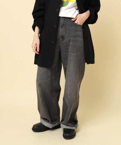 RNA-N（アールエヌエーエヌ）の「R4303 Ｎベーシックイージーストレート（デニムパンツ・レディース・インディゴブルー/ライトインディゴブルー/ブラック・3/4）」の17枚目の写真