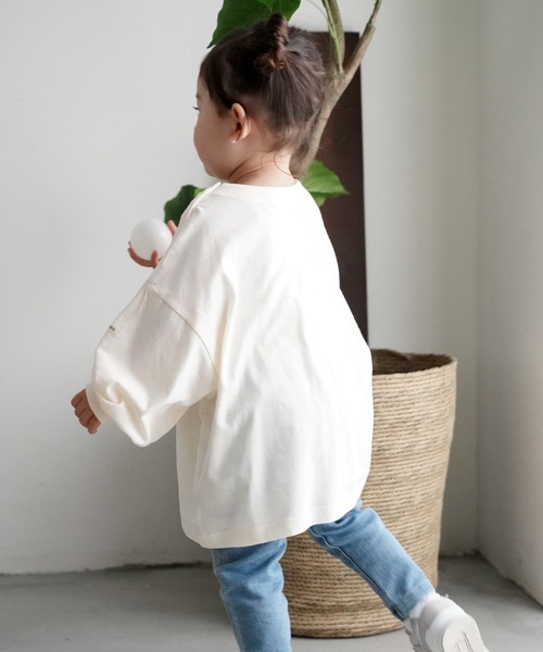 PUPPAPUPO(プッパプーポ)の「カレッジロゴ 長袖 Tシャツ(Tシャツ/カットソー・キッズ・チャコール/アイボリー/ベビーピンク・110/100/90/80)」の10枚目の写真