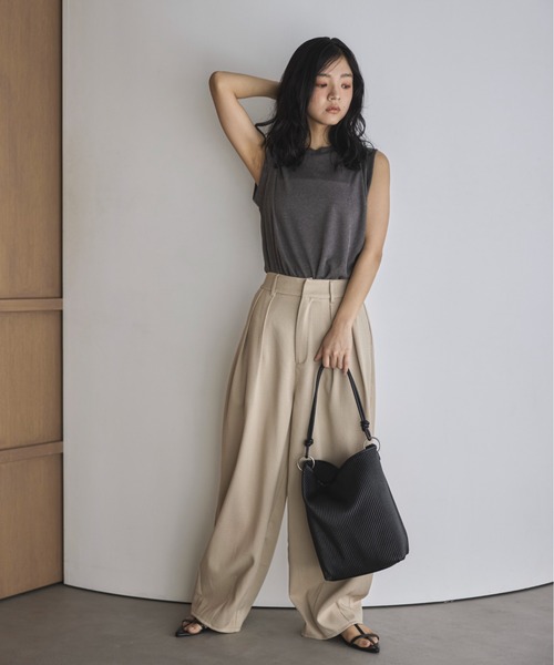 feepur(フェピュール)の「スラブシアータンクトップ(タンクトップ・レディース・ベージュ/オフホワイト/ピンク/チャコールグレー・MEDIUM)」の21枚目の写真