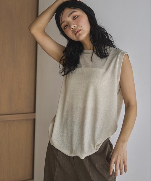 feepur(フェピュール)の「スラブシアータンクトップ(タンクトップ・レディース・ベージュ/オフホワイト/ピンク/チャコールグレー・MEDIUM)」の11枚目の写真