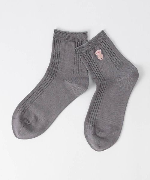 EMPORIO ARMANI(エンポリオアルマーニ)の「EMPORIO ARMANI レディース マンガベア ショートソックス 03440105(ソックス/靴下・レディース・オフホワイト/オレンジ系その他/ブラック/グレー系その他/ダークパープル/サックスブルー/ピンク/ネイビー/レッド・23-25cm)」の3枚目の写真