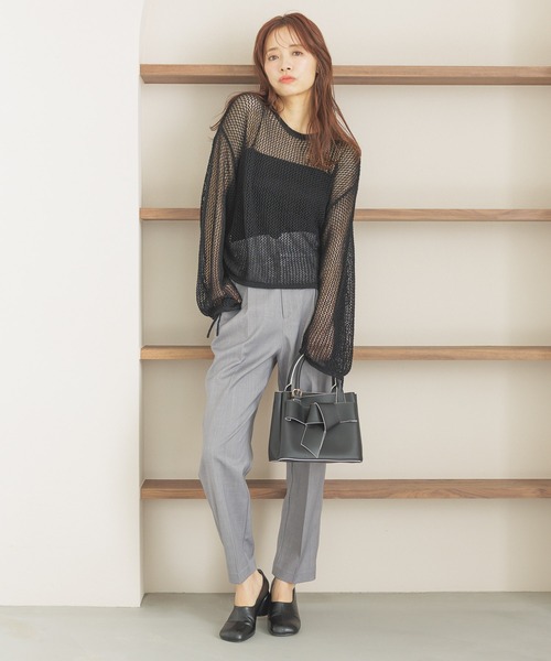 mysty woman（ミスティウーマン）の「サイドドロストニットプルオーバー 315130（ニット/セーター・レディース・ブラック/ライトグリーン/ライトベージュ/アイボリー・FREE）」の7枚目の写真