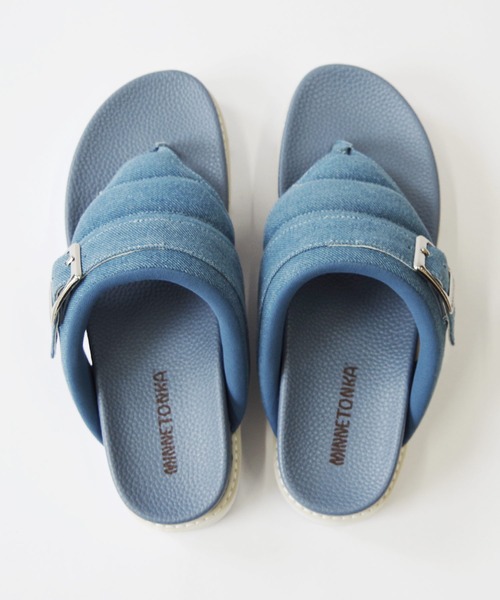 Minnetonka(ミネトンカ)の「【MINNETONKA/ミネトンカ】 プラットフォームパファートングサンダル ビーチサンダル 25M03(サンダル・レディース・ブルー/シルバー/ブラック/ホワイト・6/8/9/5/7)」の6枚目の写真