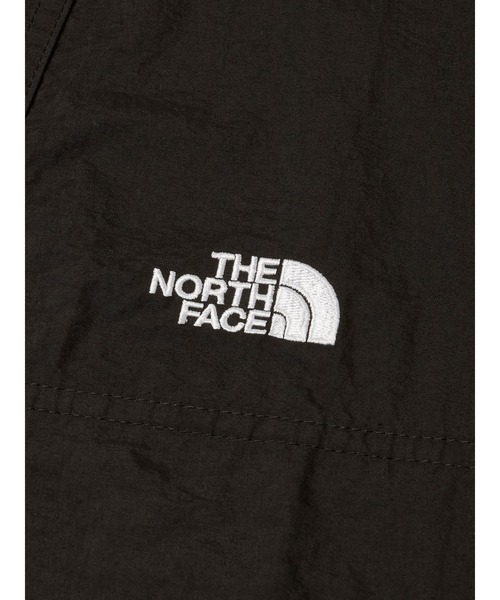 THE NORTH FACE(ザノースフェイス)の「THE NORTH FACE Compact Jacket NPW72230(その他アウター・レディース・ブラック/グレー・MEDIUM/X-LARGE/LARGE)」の10枚目の写真