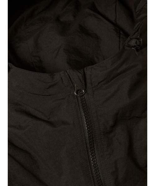 THE NORTH FACE(ザノースフェイス)の「THE NORTH FACE Compact Jacket NPW72230(その他アウター・レディース・ブラック/グレー・MEDIUM/X-LARGE/LARGE)」の12枚目の写真