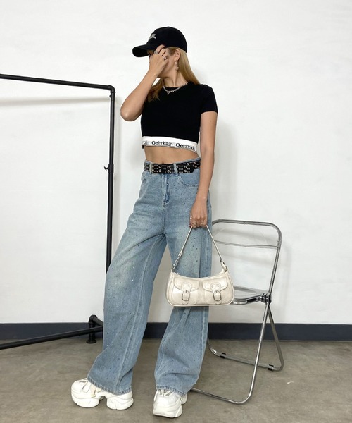 non-hedge(ノンヘッジ)の「ベルトフラップポケット2WAYバッグ(ショルダーバッグ・レディース・アイボリー/ブラック・FREE)」の4枚目の写真