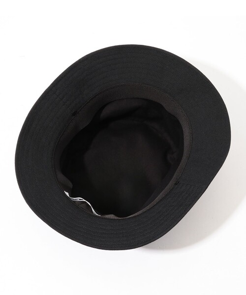 KIJIMA TAKAYUKI(キジマ タカユキ)の「KIJIMA TAKAYUKI BUCKET HAT バケットハット(ハット・メンズ・ベージュ/ブラック・3/2)」の8枚目の写真