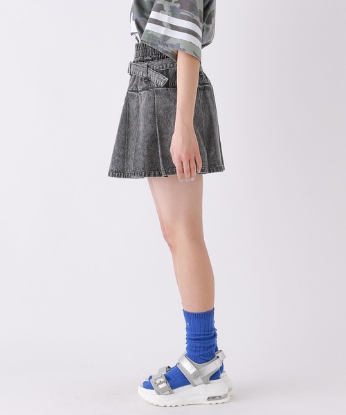 repipi armario（レピピ アルマリオ）の「ライトデニムプリーツスカート（スカート・キッズ・ブルー/ブラック系その他/ブルー系その他・SMALL/LARGE/MEDIUM）」の14枚目の写真