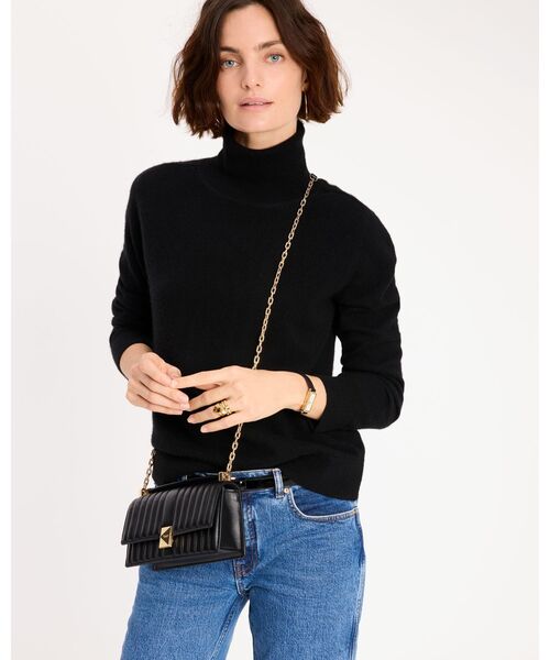 kate spade new york(ケイトスペード ニューヨーク)の「デコ キルテッド ミニ フラップ チェーン クロスボディ(ショルダーバッグ・レディース・ブラック・ONESIZE)」の2枚目の写真