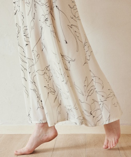 CIEL'AIR(シエルエアー)の「Print Flare Skirt(スカート・レディース・グリーン/ホワイト・LARGE/MEDIUM)」の6枚目の写真