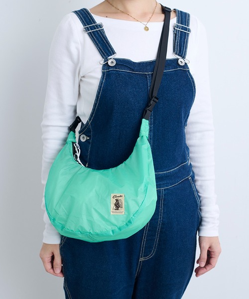 COBMASTER(コブマスター)の「【COBMASTER/コブマスター】COBMASTER-CR BANANA SHOULDER/ショルダーバッグ(ショルダーバッグ・メンズ・パープル/ミント/イエロー/ブラウン/レンガ/ホワイト/ブラック/グレー/ラベンダー・FREE)」の1枚目の写真