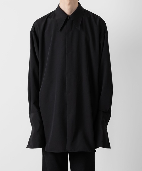ato（アトウ）の「OVERSIZED DOUBLE CUFFS SHIRT（シャツ/ブラウス・メンズ・ブラック/ホワイト・48/46/44）」の20枚目の写真