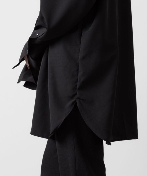 ato（アトウ）の「OVERSIZED DOUBLE CUFFS SHIRT（シャツ/ブラウス・メンズ・ブラック/ホワイト・48/46/44）」の15枚目の写真