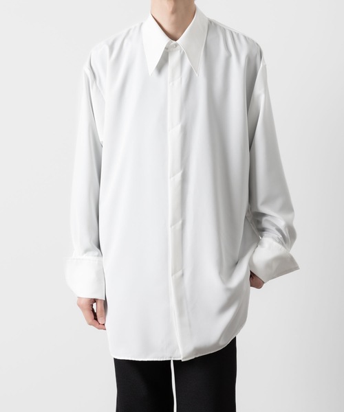 ato（アトウ）の「OVERSIZED DOUBLE CUFFS SHIRT（シャツ/ブラウス・メンズ・ブラック/ホワイト・48/46/44）」の5枚目の写真