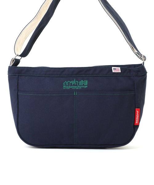 Manhattan Portage（マンハッタンポーテージ）の「GAZETTE CROSSBODY BAG CANVAS LITE 25（ショルダーバッグ・レディース・ナチュラル/ダークネイビー・MEDIUM）」の16枚目の写真