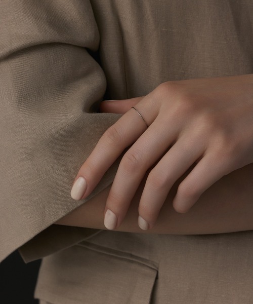 CENE（セネ）の「【CENE】セネ/スリムシンプルリング（リング・レディース・シルバー/ゴールド・#11/#9/#7/#13）」の2枚目の写真