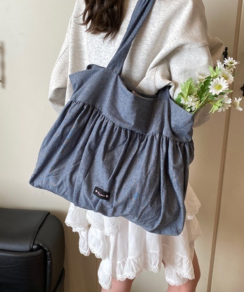 mebole(メボレ)の「プリーツリボントート(トートバッグ・レディース・ホワイト/ドット/ブルー・FREE)」の12枚目の写真