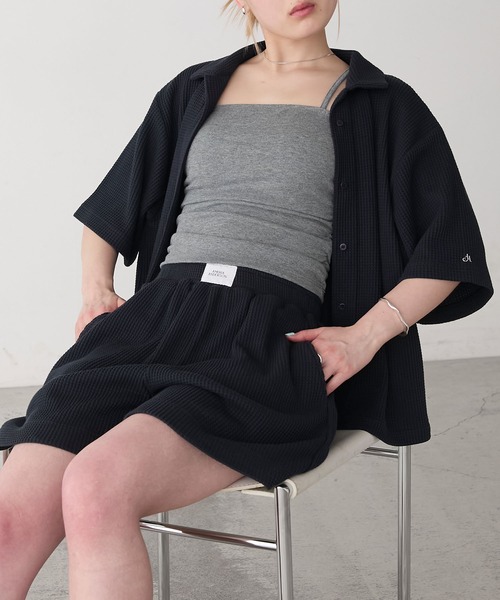 AMERIA ANDERSON(アメリアアンダーソン)の「【AMERIA ANDERSON】waffle fabric set-up / ワッフル地 ワンポイントロゴ刺繍 ハーフスリーブ&ショートパンツ セットアップ(ルームウェア/パジャマ・レディース・ライトグリーン/ダークネイビー/ライトブラウン・L/M)」の7枚目の写真