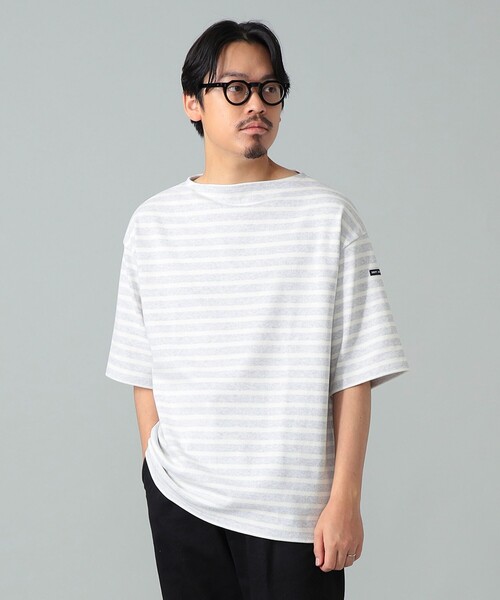 BEAMS F(ビームスエフ)の「SAINT JAMES / ルーズフィット ボーダー ボートネック Tシャツ(Tシャツ/カットソー・メンズ・ライトグレー/ブルー系その他3・6/5)」の1枚目の写真