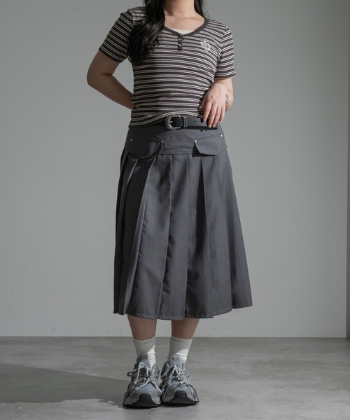 apres jour mignon(アプレジュールミニョン)の「ヘンリーリブTシャツ【ZOZOTOWN限定アイテム】(Tシャツ/カットソー・レディース・ライトブルー/チャコールグレー/ネイビー/ワインレッド/ボルドー/グリーン・フリー/X-LARGE)」の8枚目の写真