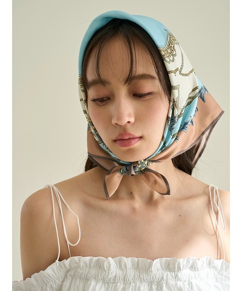 SNIDEL（スナイデル）の「ベーシックスカーフ（バンダナ/スカーフ・レディース・ライトピンク/ライトブルー/ブラウン/ベージュ・FREE）」の15枚目の写真