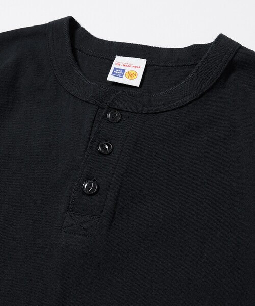 FREAK'S STORE(フリークスストア)の「HEAVY WEIGHT / ヘビーウェイト ヘンリーネック ショートスリーブTシャツ/10.5オンス(Tシャツ/カットソー・メンズ・ベージュ/チャコールグレー/ワインレッド/ライトグレー/ホワイト/ブラック・LARGE/MEDIUM/SMALL)」の9枚目の写真