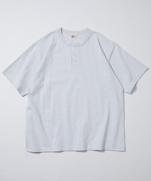 FREAK'S STORE(フリークスストア)の「HEAVY WEIGHT / ヘビーウェイト ヘンリーネック ショートスリーブTシャツ/10.5オンス(Tシャツ/カットソー・メンズ・ベージュ/チャコールグレー/ワインレッド/ライトグレー/ホワイト/ブラック・LARGE/MEDIUM/SMALL)」の17枚目の写真