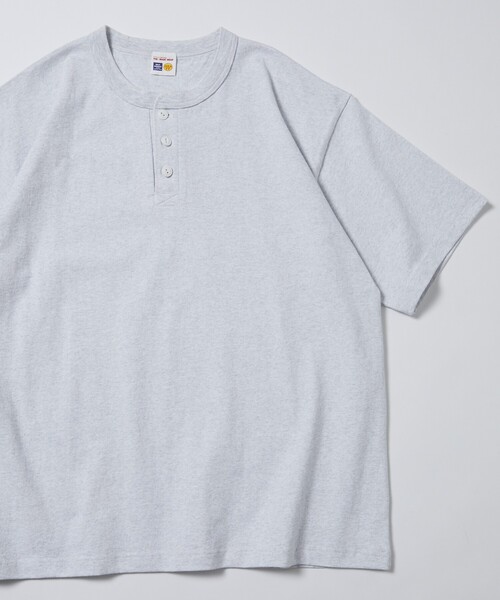 FREAK'S STORE(フリークスストア)の「HEAVY WEIGHT / ヘビーウェイト ヘンリーネック ショートスリーブTシャツ/10.5オンス(Tシャツ/カットソー・メンズ・ベージュ/チャコールグレー/ワインレッド/ライトグレー/ホワイト/ブラック・LARGE/MEDIUM/SMALL)」の18枚目の写真