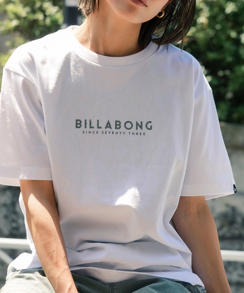 BILLABONG(ビラボン)の「BILLABONG メンズ UNITY LOGO Tシャツ 【2025年夏モデル】/ビラボン半袖バックプリントロゴTシャツ(Tシャツ/カットソー・メンズ・ホワイト/ブラック/ホワイト系その他・MEDIUM/LARGE/X-LARGE)」の2枚目の写真