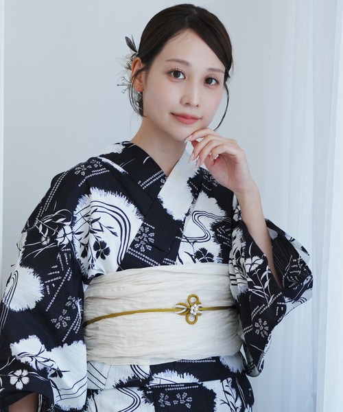 utatane(ウタタネ)の「選べる浴衣3点セット utataneオリジナル 国内染色(浴衣・レディース・ホワイト系1/ホワイト系2/レッド系1/ネイビー系3/ネイビー系4/ネイビー系5/ネイビー系2/ブラック系2/グリーン系1/ネイビー系1/アイボリー系1/ブラック系1/ブラック系3/グレー系1/ブルー系1/ブラック系4/ブラック系5/ネイビー系6/ベージュ系1・FREE)」の12枚目の写真