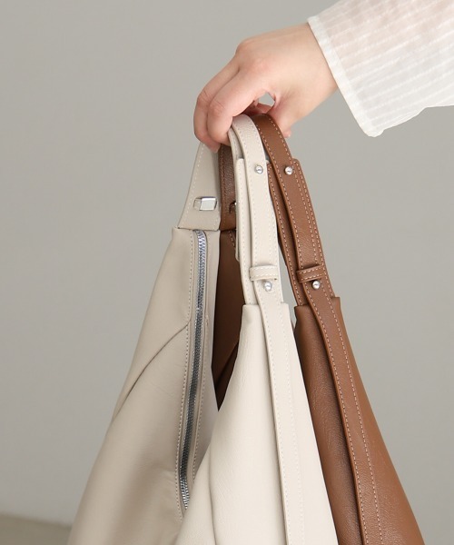 Bab（バブ）の「ダブルZIPサイドベルトバッグ（ハンドバッグ・レディース・ブラック/オフホワイト/ブラウン・ONESIZE）」の5枚目の写真