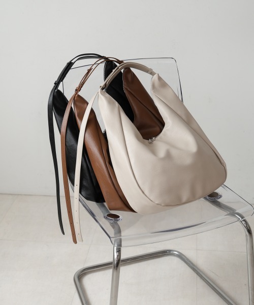 Bab（バブ）の「ダブルZIPサイドベルトバッグ（ハンドバッグ・レディース・ブラック/オフホワイト/ブラウン・ONESIZE）」の15枚目の写真