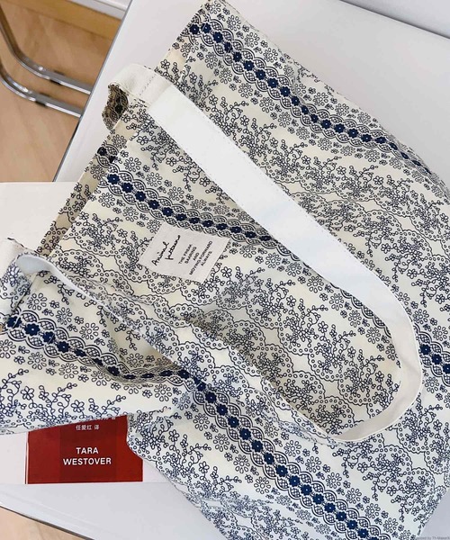 VIBGYOR（ヴィブジョー）の「Liaa/チェック 花柄 トートバッグ A18636（トートバッグ・レディース・ブルー/その他1/その他2・FREE）」の13枚目の写真