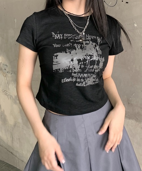 lilful(リルフル)の「サイドギャザー プリント コンパクトピチTシャツ(Tシャツ/カットソー・レディース・ベージュ/ブラック/アイボリー・M/S)」の14枚目の写真