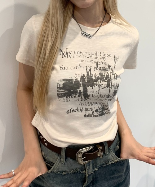 lilful(リルフル)の「サイドギャザー プリント コンパクトピチTシャツ(Tシャツ/カットソー・レディース・ベージュ/ブラック/アイボリー・M/S)」の19枚目の写真