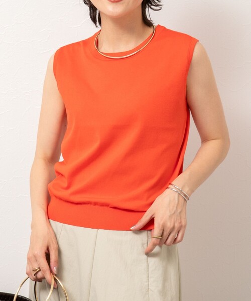 NOLLEY’S Sophi（ノーリーズソフィ）の「《アンサンブル対応/手洗い可能》綿ポリノースリーブプルオーバーニット（ニット/セーター・レディース・オレンジ/サックスブルー/ホワイト/ブラック・38/36）」の4枚目の写真