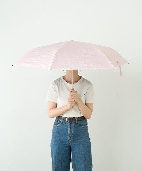 BIRTHDAY BAR(バースデイバー)の「【CUDA(クーダ)】涼しくする晴雨兼用傘 ノーブルパイピング日折(折りたたみ傘・レディース・ブルー系その他/モカ/ピンク/アイボリー・0)」の9枚目の写真