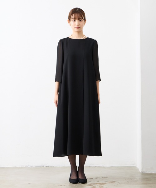AIMER（エメ）の「【夏用喪服・礼服】マシンウォッシャブル アシンメトリータックAライン サマーブラックフォーマルワンピース（ワンピース・レディース・ブラック・MEDIUM/LARGE/X-LARGE）」の3枚目の写真