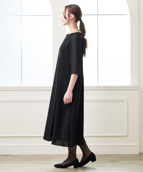 AIMER（エメ）の「【夏用喪服・礼服】マシンウォッシャブル アシンメトリータックAライン サマーブラックフォーマルワンピース（ワンピース・レディース・ブラック・MEDIUM/LARGE/X-LARGE）」の16枚目の写真