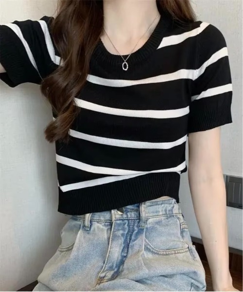 NO WAY（ノーウェイ）の「/レディース ショート丈ニット(BDS)（ニット/セーター・レディース・ベージュ/ブラック/グリーン・FREE）」の7枚目の写真