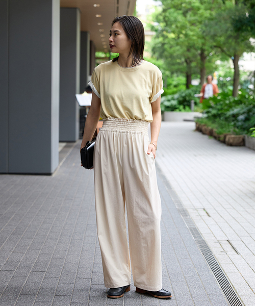 JOURNAL STANDARD(ジャーナルスタンダード)の「《WEB限定追加3》【接触冷感/防しわ/洗える/撥水】ナイロンストレッチワイドパンツ(その他パンツ・レディース・ベージュ/ブラック/アイボリー・34/36/38/40)」の8枚目の写真