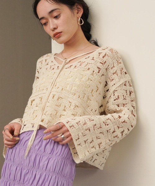 Bab(バブ)の「クロシェ前後2WAYトップス(Tシャツ/カットソー・レディース・A/B/アイボリー・FREE)」の15枚目の写真