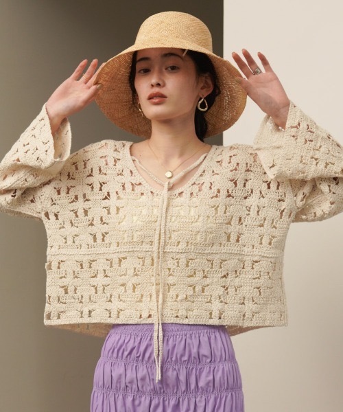 Bab(バブ)の「クロシェ前後2WAYトップス(Tシャツ/カットソー・レディース・A/B/アイボリー・FREE)」の17枚目の写真